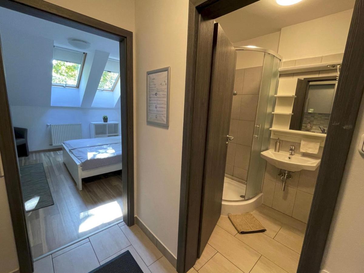 Benevia Apartments Печ Екстер'єр фото
