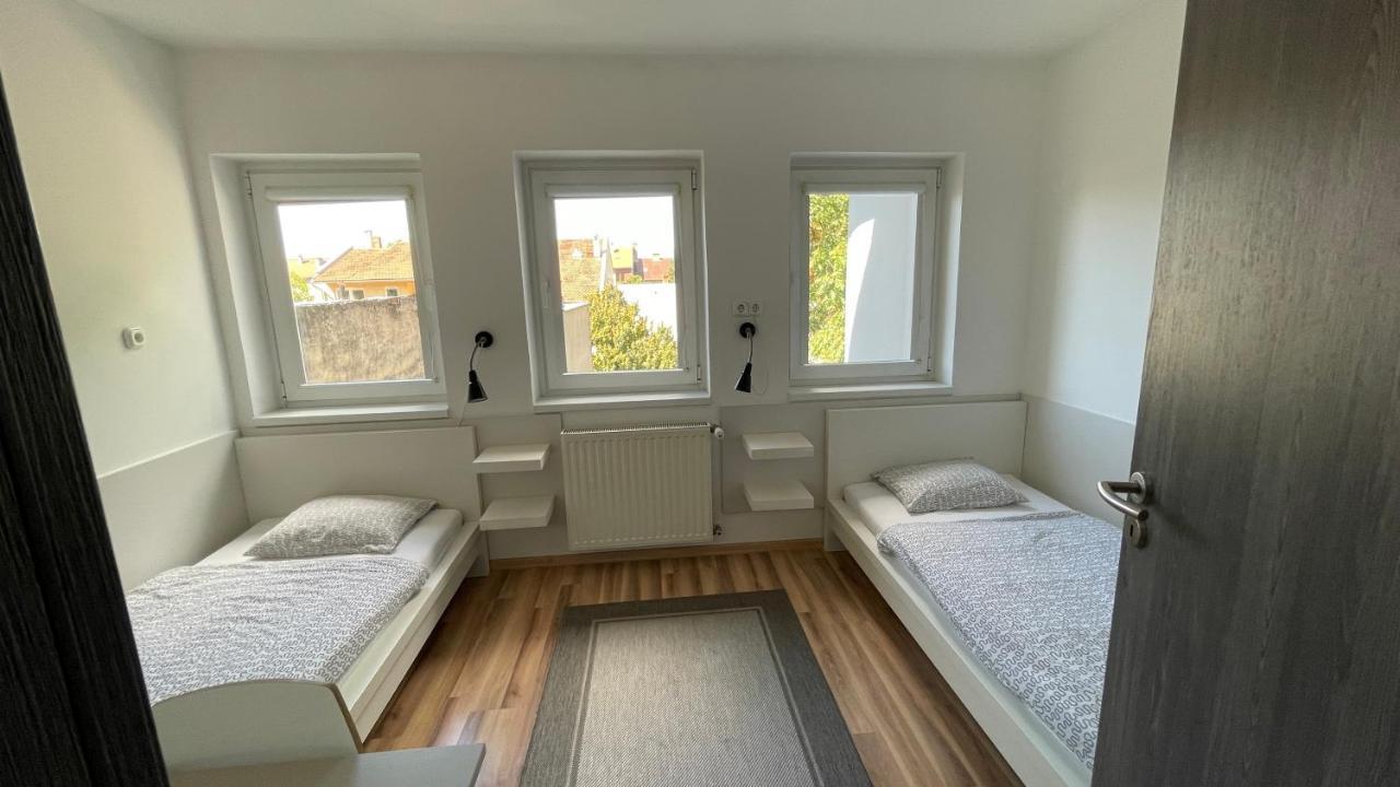 Benevia Apartments Печ Екстер'єр фото